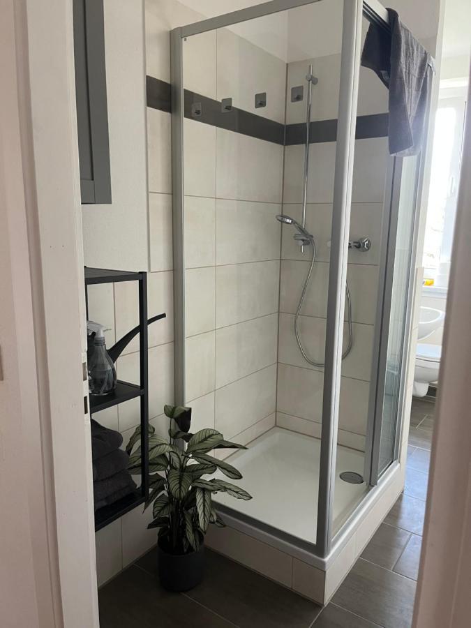 Monteur-& Ferienwohnung Eichmann Dresda Esterno foto