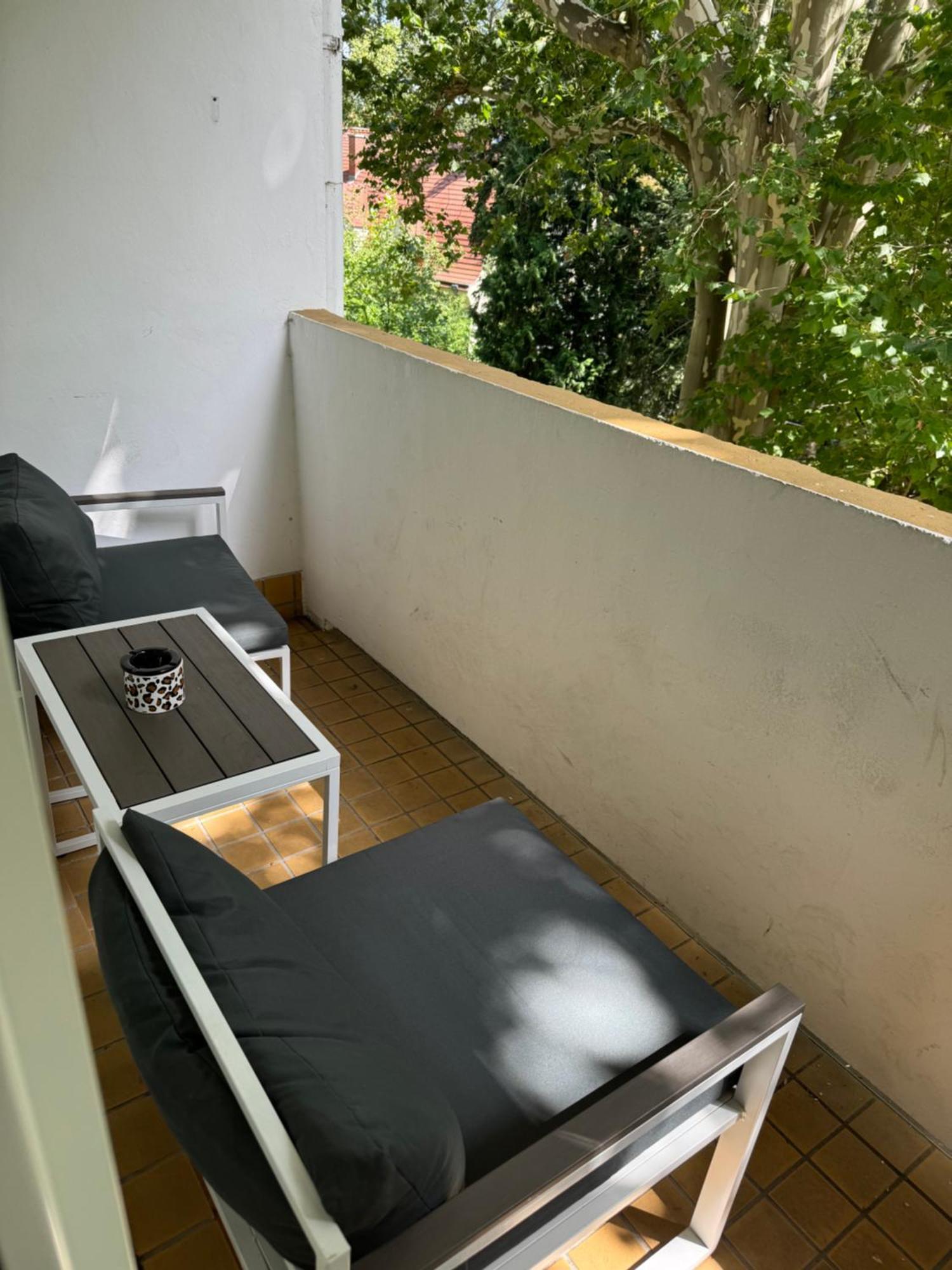 Monteur-& Ferienwohnung Eichmann Dresda Esterno foto